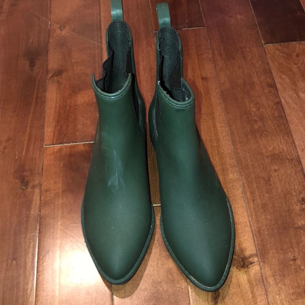 Steve Madden Drizzle Boots
